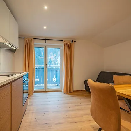 別荘 Alpen Haus Maria フィーホーフェン