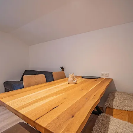 Alpen Haus Maria